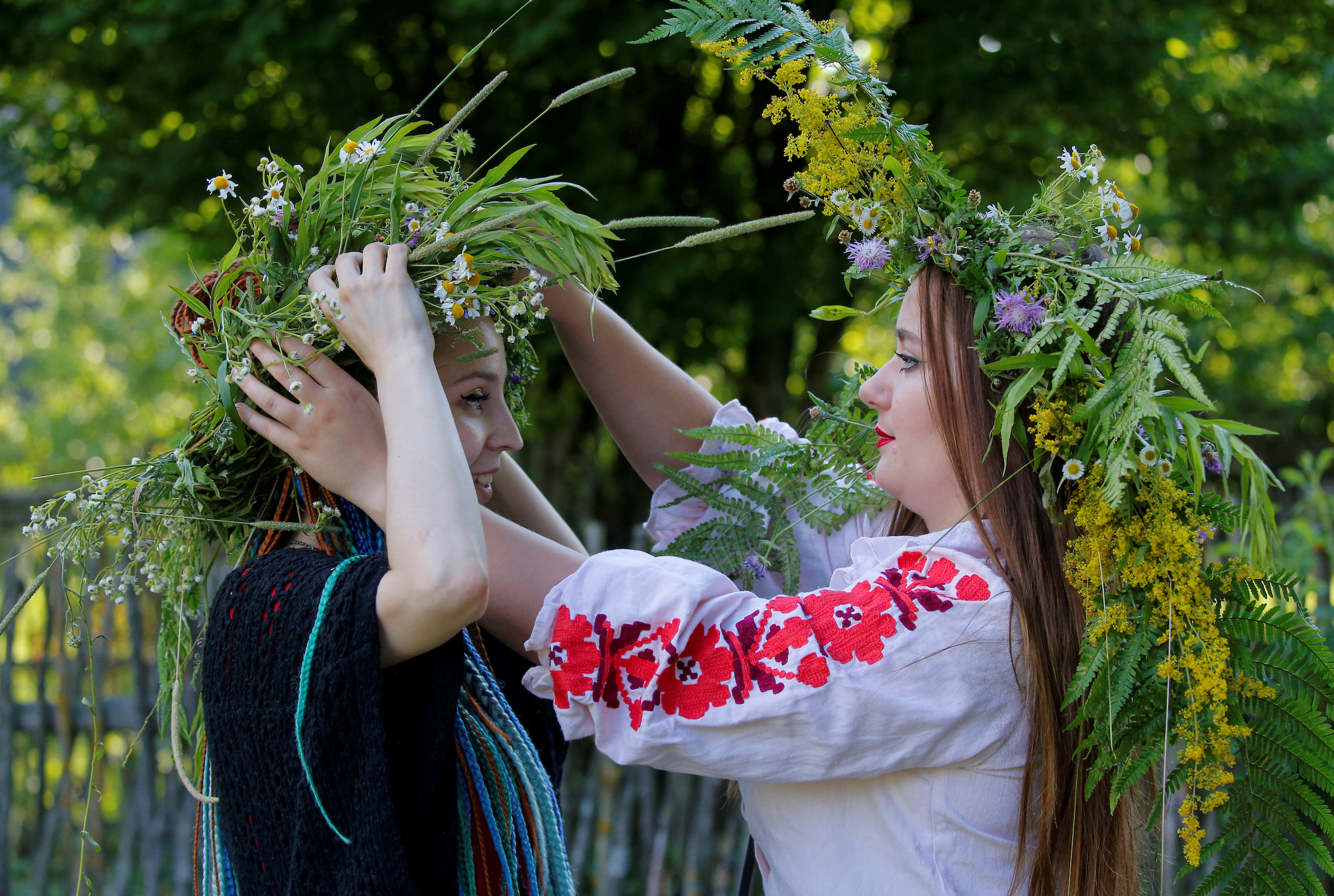 Фоторепортаж: как в деревне Озерцо отмечали Купалье