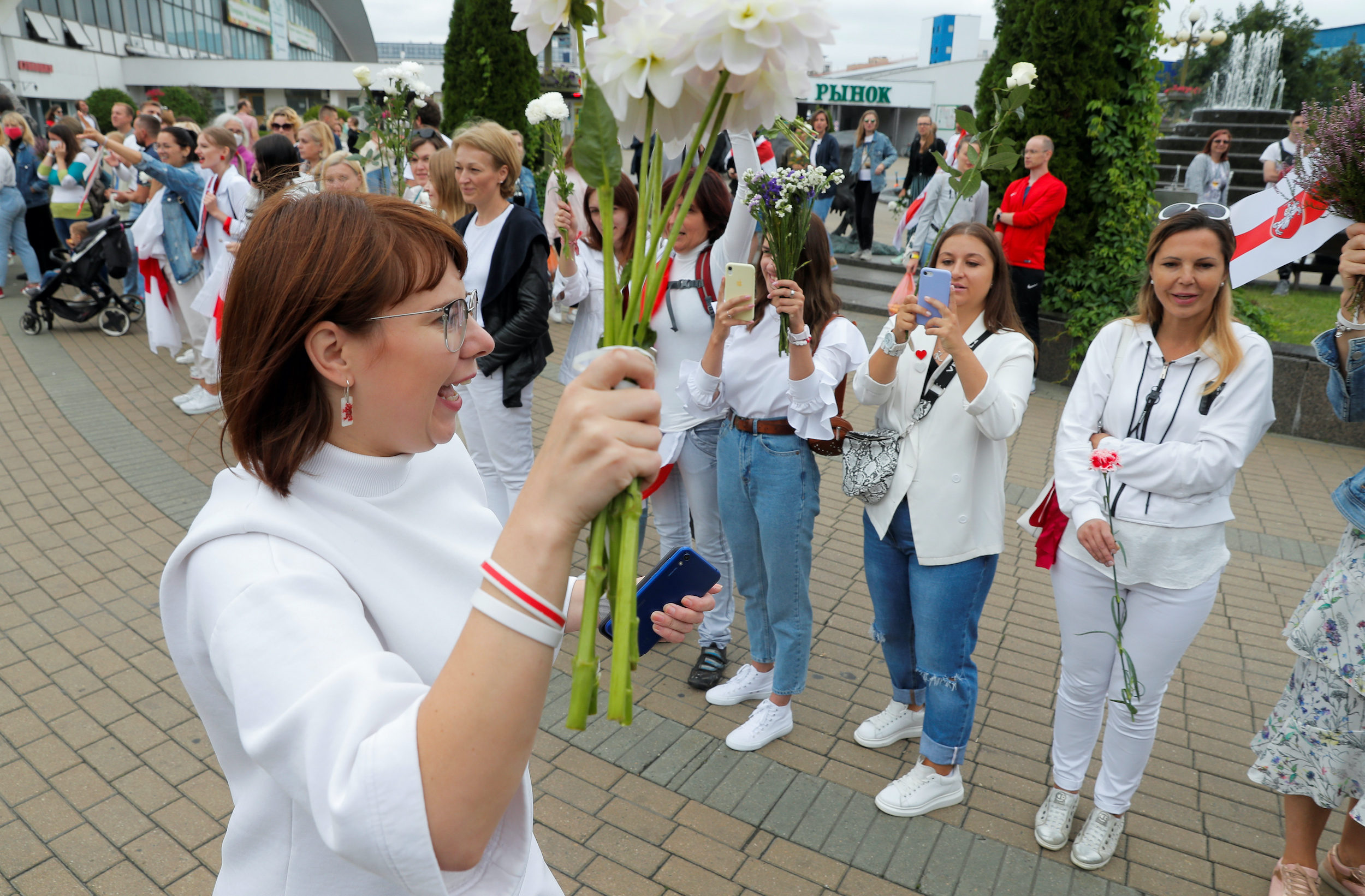 Как Минске прошла массовая женская акция против насилия