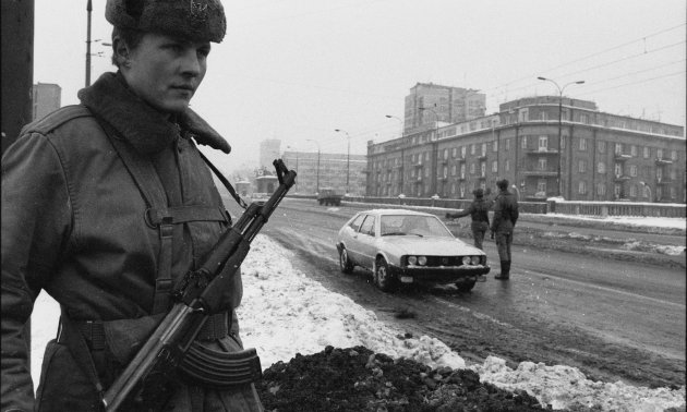 Без намёкаў. Гісторыя зацягнутай, але пераможнай барацьбы палякаў з дыктатурай