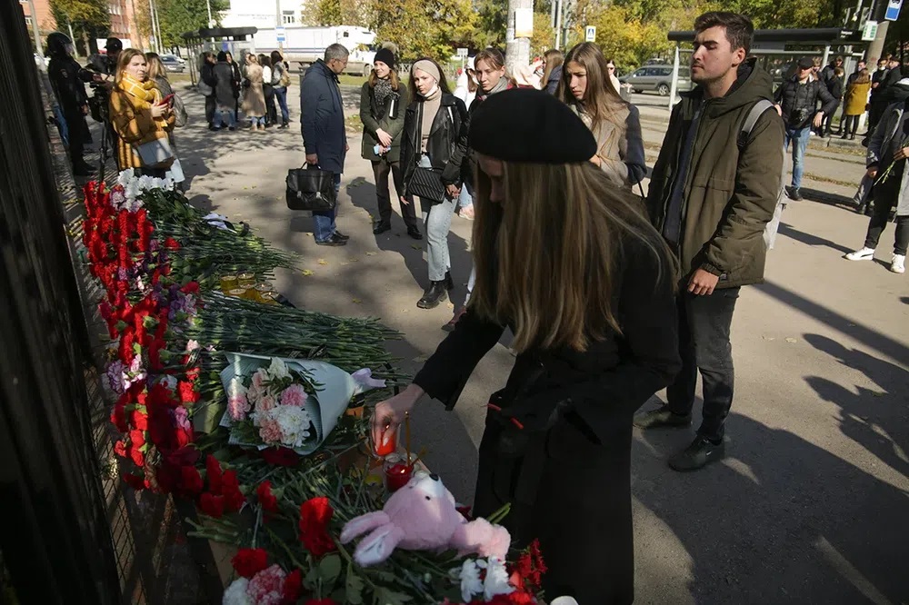 Проверенный убийца: репортаж из Перми, где 18-летний парень расстрелял студентов