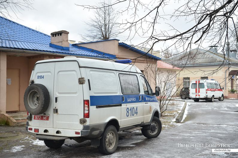 У Бабруйску ў філіяле бальніцы загінуў рабочы, на яго ўпаў рэнтгенапарат