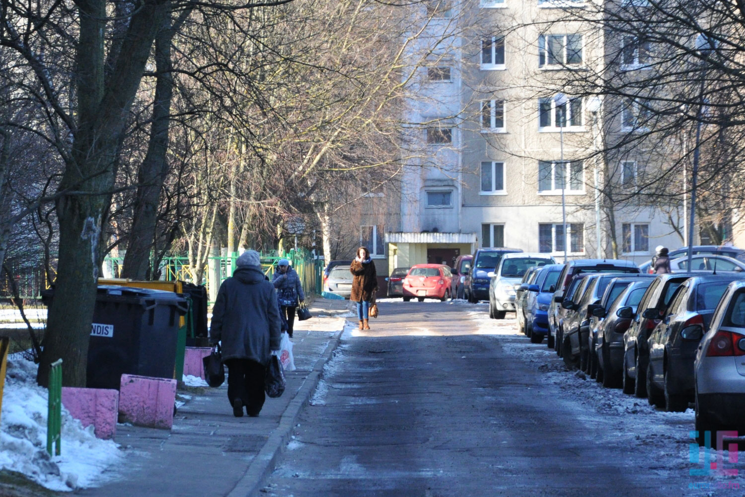 Пенсіянеры пра новыя жыроўкі: Ці будзем эканоміць? Разам у адным тазіку мыцца?