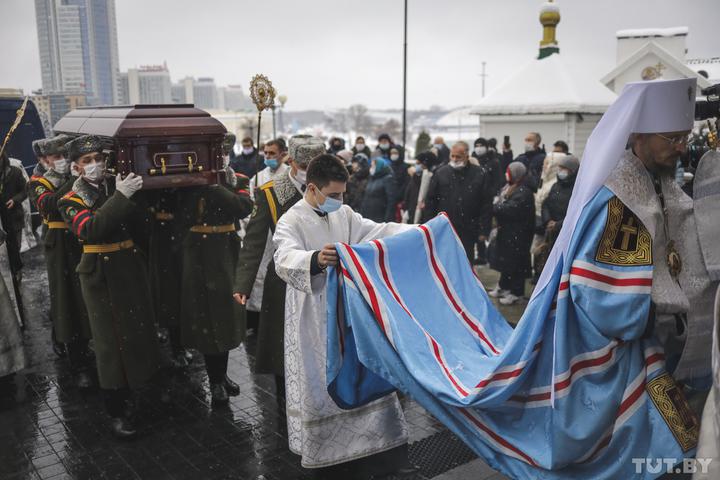 У Мінску праходзіць развітанне з мітрапалітам Філарэтам