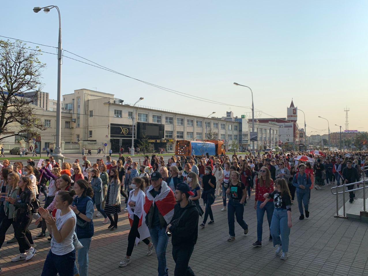 "С дном города": как прошёл "Женский марш" в Минске ФОТОРЕПОРТАЖ