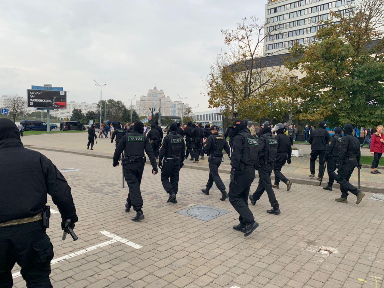 "Света — президент": кто пришёл на марш в 50-й день протеста в Минске