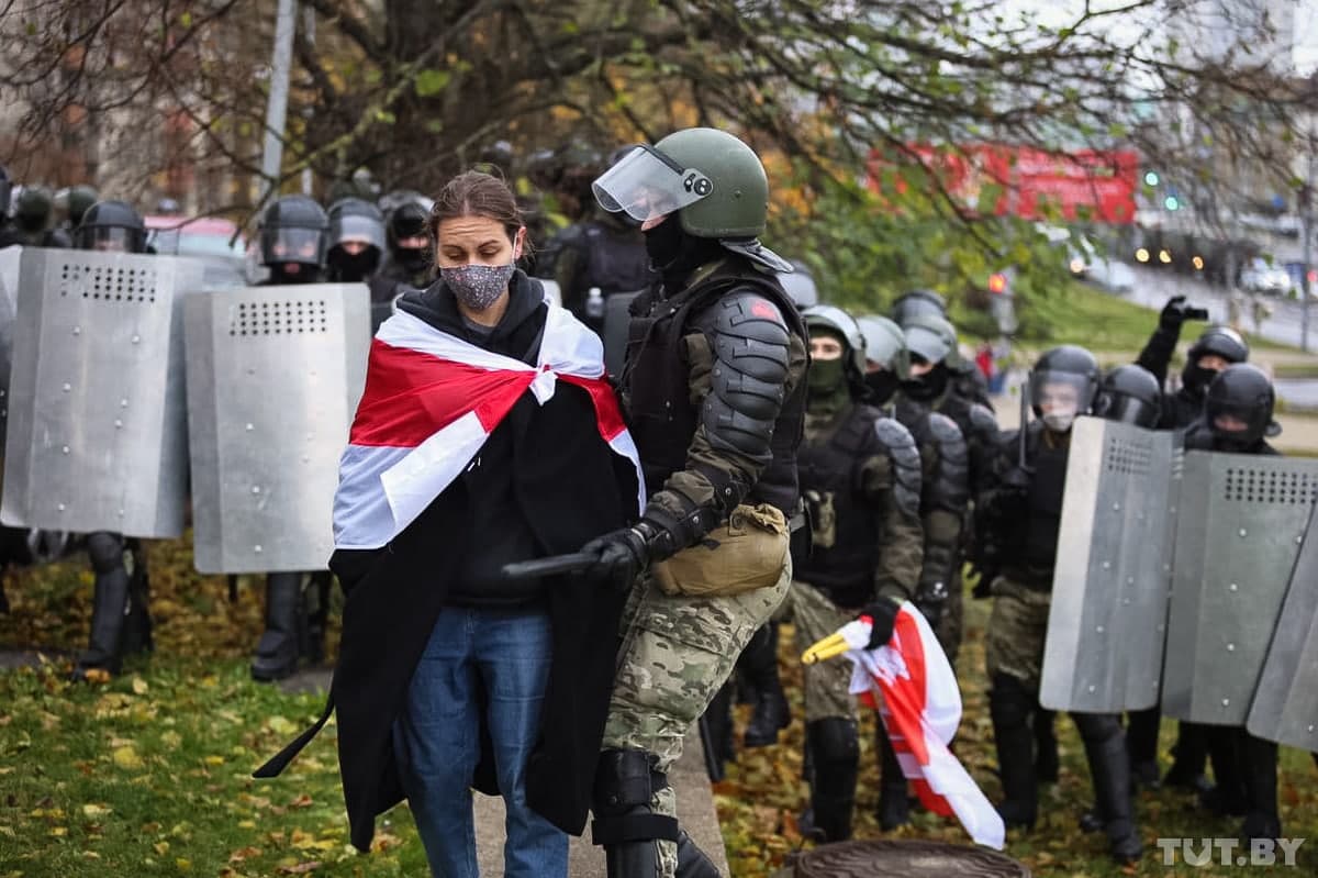 Ангелы vs. демоны: воскресный Марш народовластия в фото