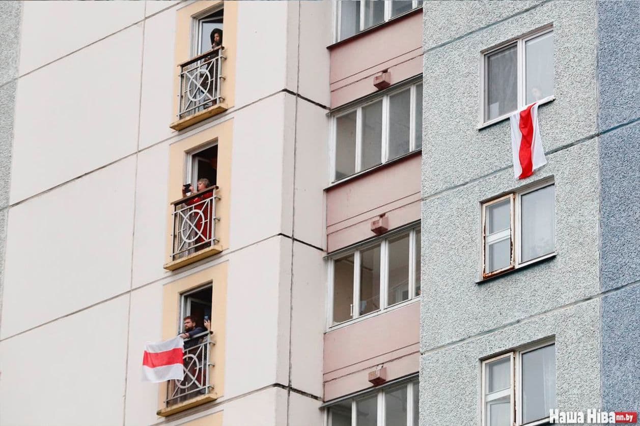 "Ціхая вада грэблі ірве": Марш районов в фото