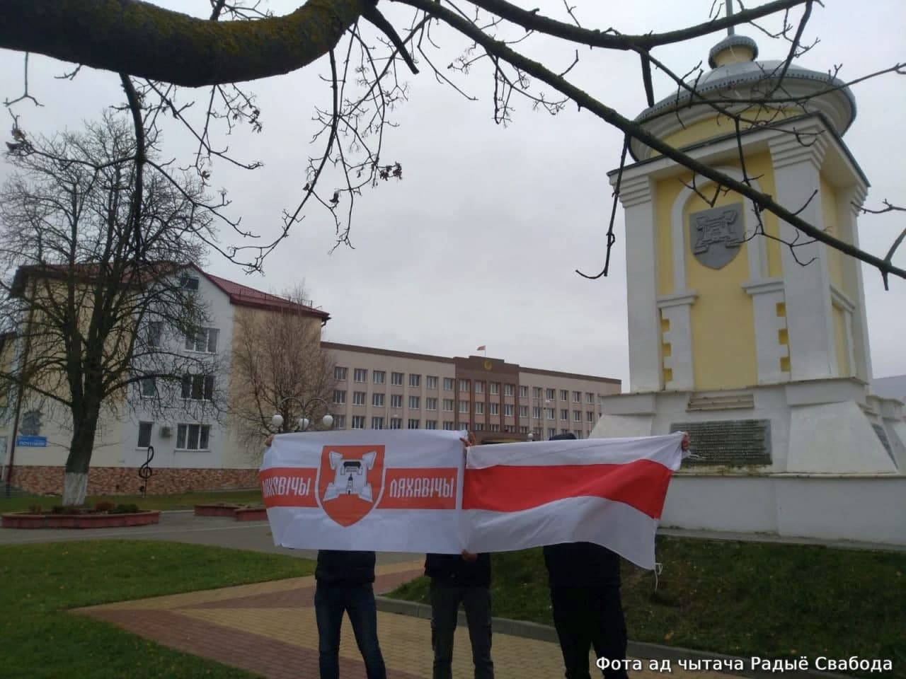 В автозак с шаурмой: что происходило в регионах в воскресение 22 ноября