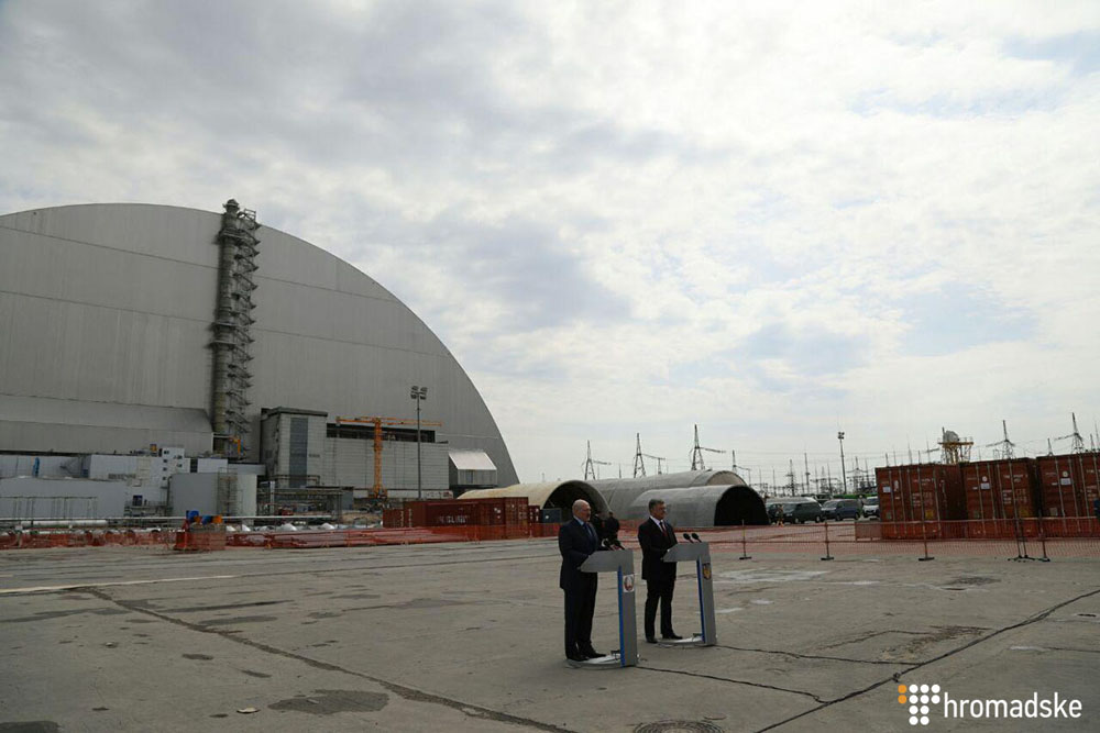 Лукашэнка і Парашэнка праводзяць сустрэчу ў Петрыкаўскім раёне