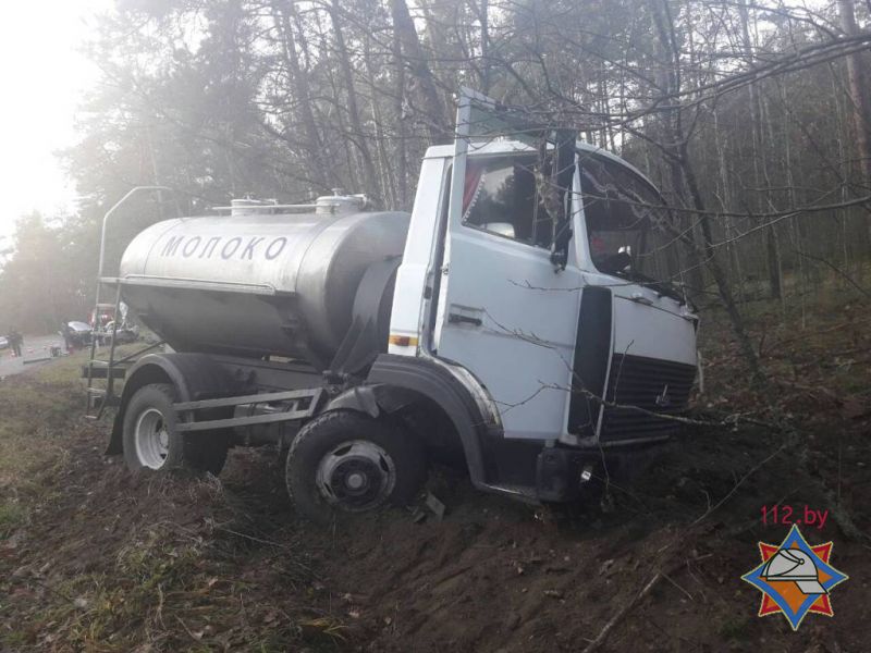 У ДТЗ у Петрыкаўскім раёне загінула сям'я з трох чалавек (фота)