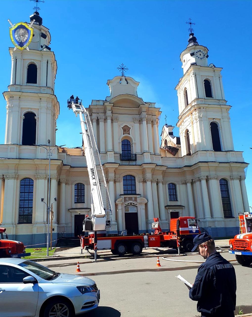 Па факце пажару ў касцёле ў Будславе распачалі крымінальную справу