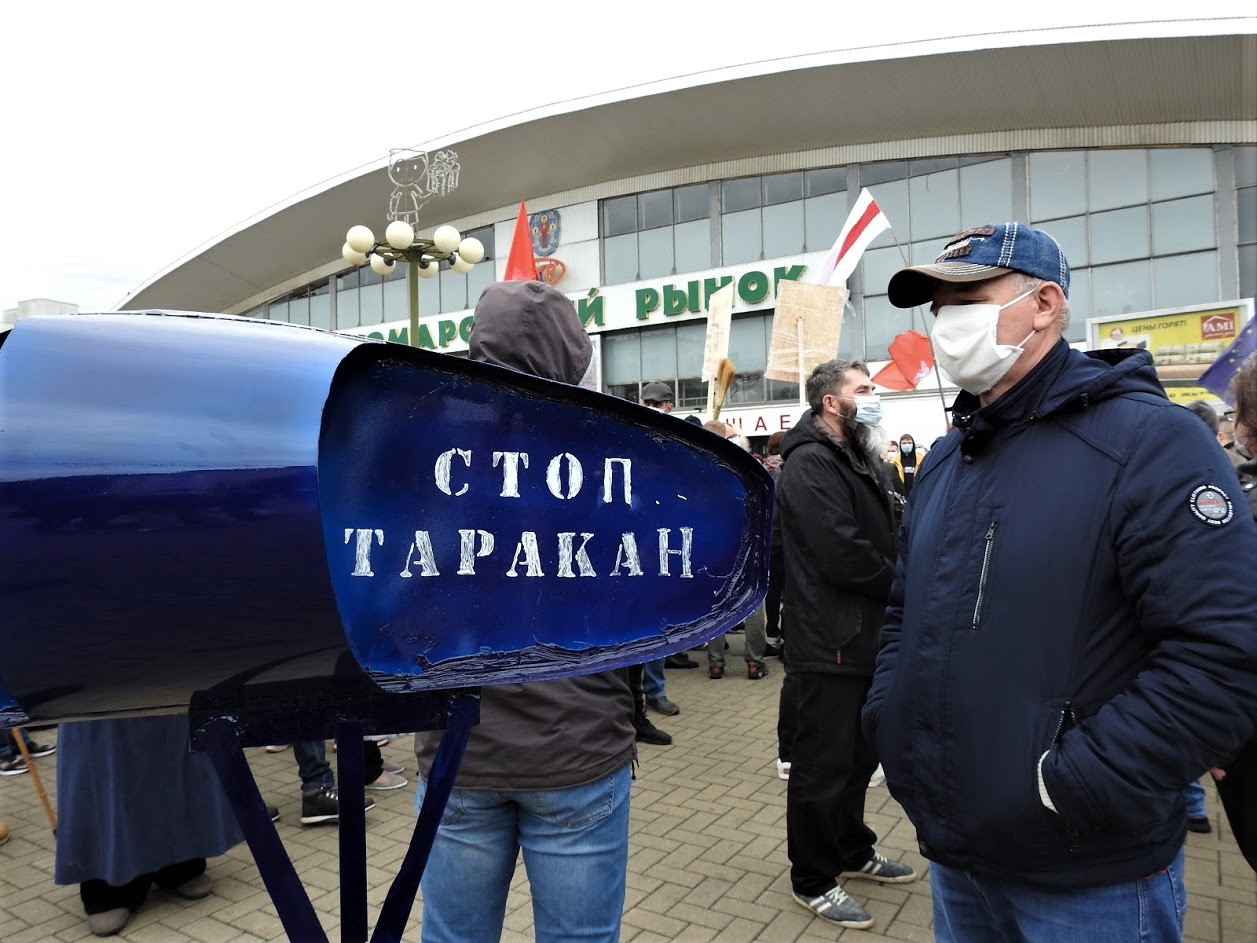 Шрайбман: власть показывает, что может делать глупые ошибки