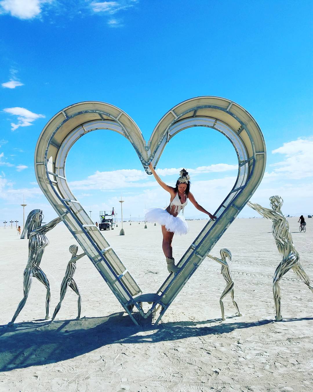 Белоруска стала одной из самых модных на Burning Man 2017