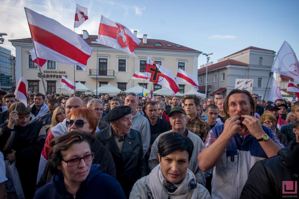 За акцыю супраць расійскай базы апазіцыянераў аштрафавалі на 53 млн