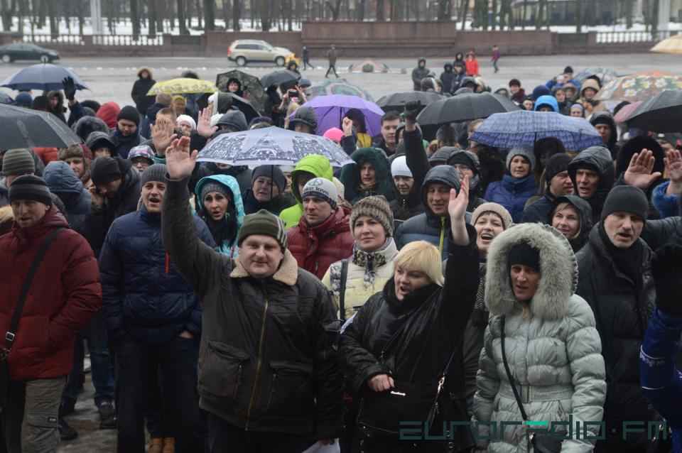 “Аб’яднанню іпэшнікаў замінае КДБ”