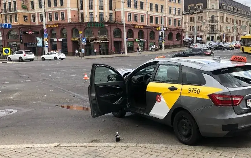 У аварыі ў цэнтры Мінска пацярпелі 5 чалавек, сярод іх двое дзяцей