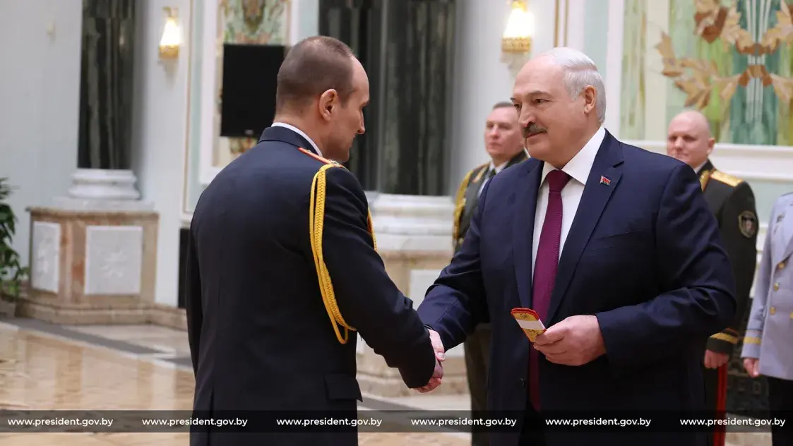 Экс-кіраўнік ГУБАЗіКа, які ў Мінску страляў у падлетка, стаў генералам