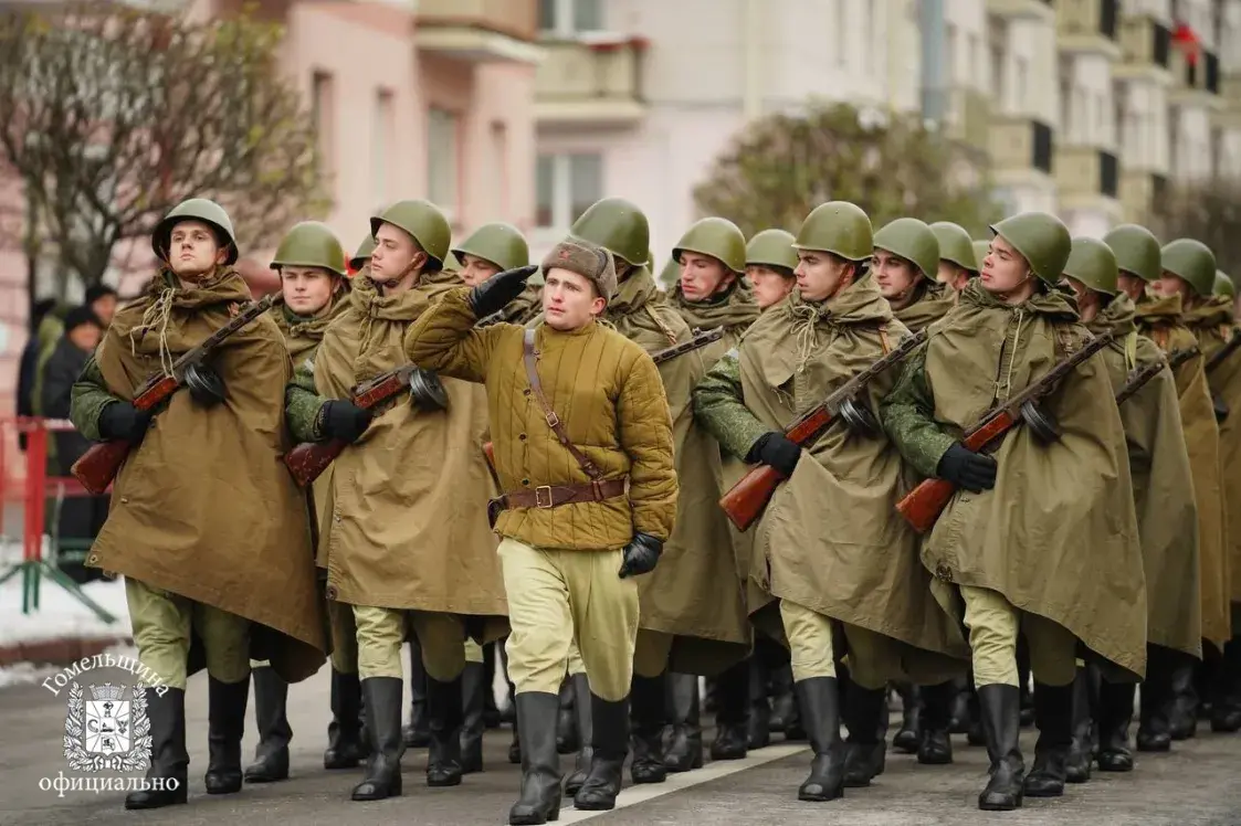 У Гомелі паказалі рэканструкцыю аднаго з баёў 1943 года