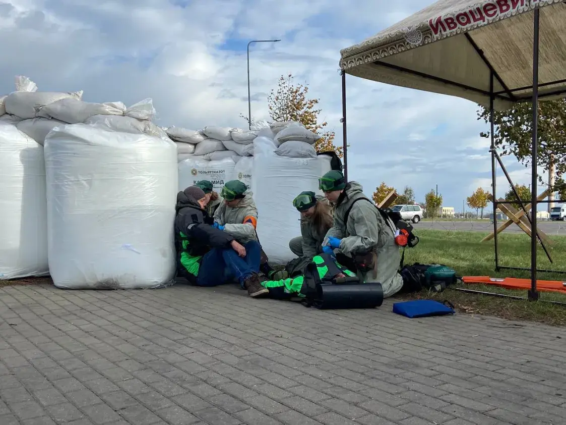 У Івацэвічах адпрацоўвалі дапамогу байцам, пацярпелым у выніку ракетнага ўдару