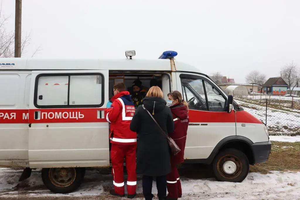 У Чэрвеньскім раёне ў бальніцу трапілі дзевяць школьнікаў, двое — у рэанімацыі