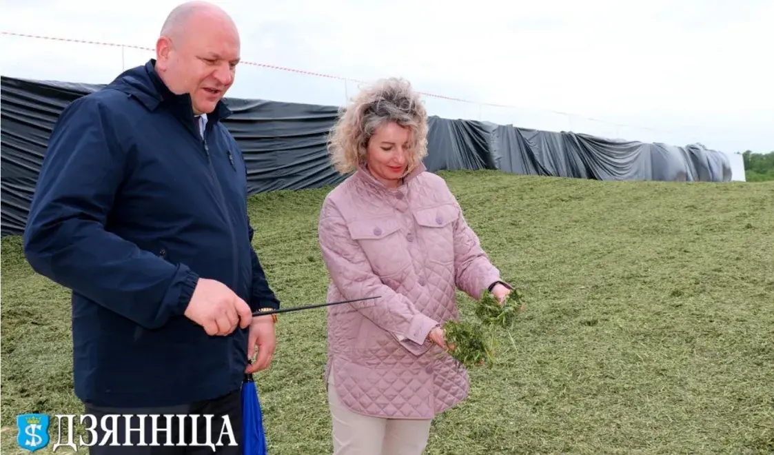 У Шчучынскім раёне міністру сельскай гаспадаркі паказалі "перадавыя тэхналогіі"