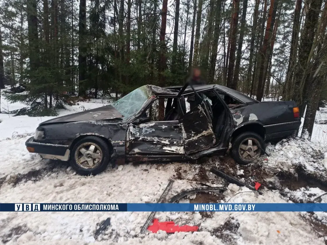 Два чалавекі пацярпелі ў аварыі з рэйсавым аўтобусам пад Барысавам