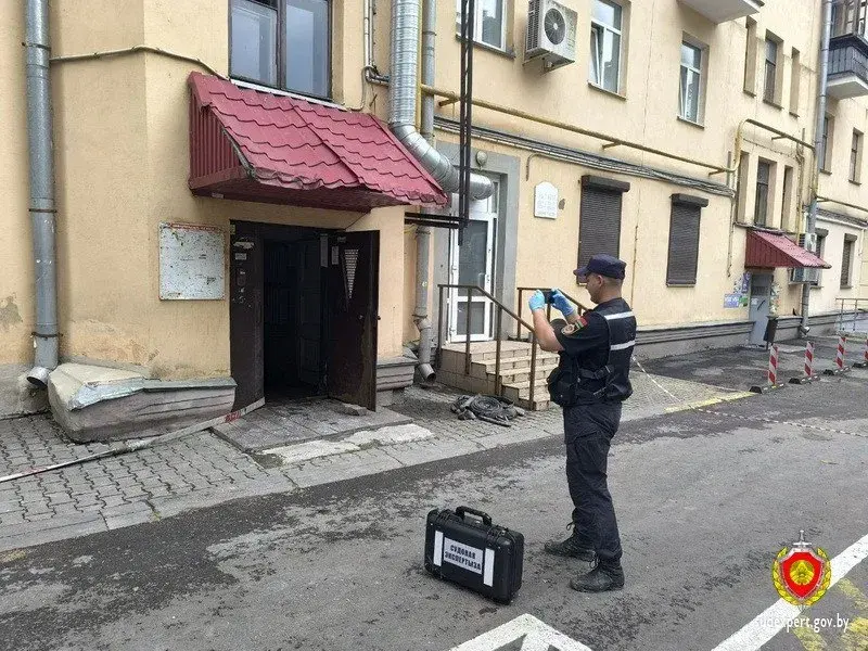 На месцы мінскага пажару працуюць следчыя і судовыя эксперты
