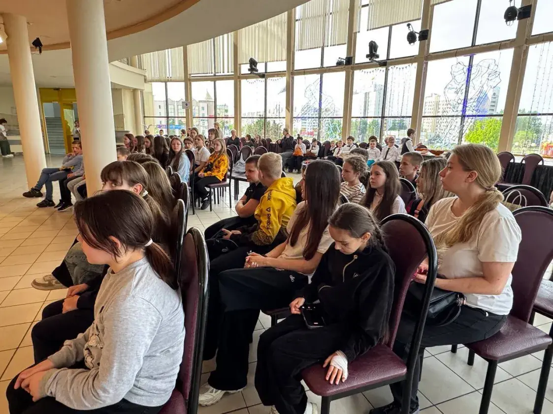 "МЛ Віцебск" вітаў дзяцей з ДНР у Віцебску, але хутка выдаліў пост з Telegram