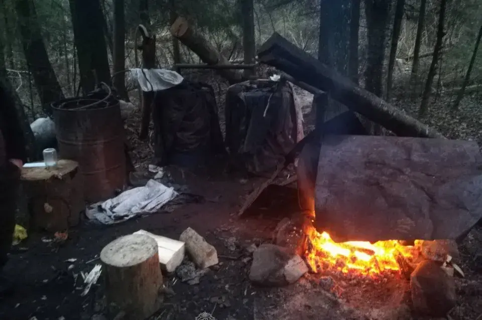 Самагоншчык наладзіў нелегальную вытворчасць на мяжы Беларусі і Літвы