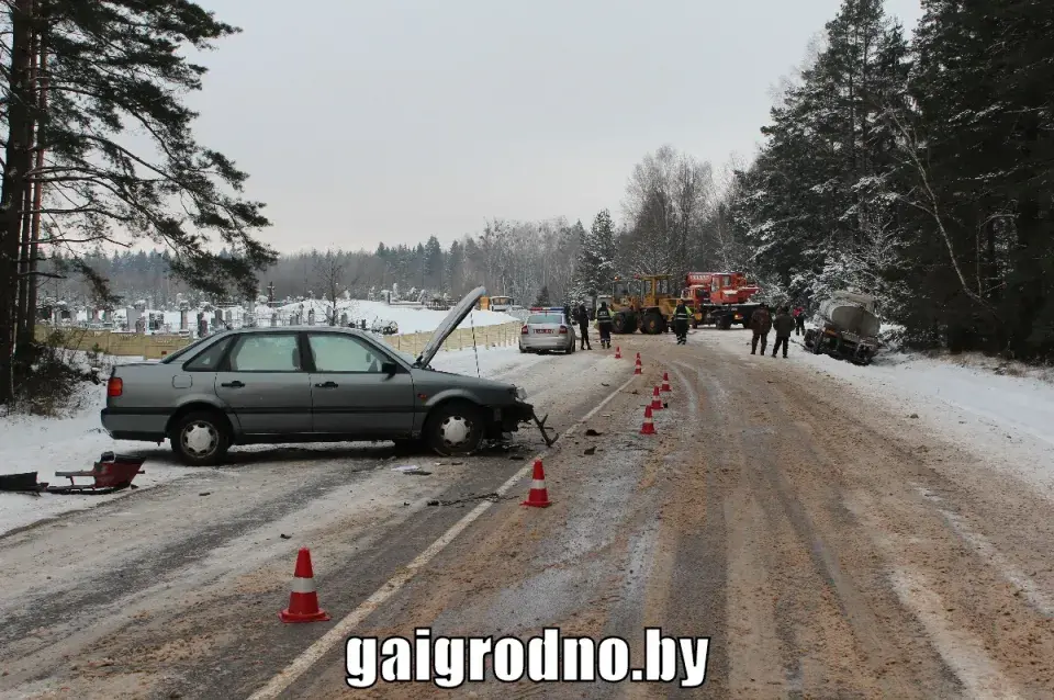 У Гродзенскім раёне перакуліўся малакавоз (фота)