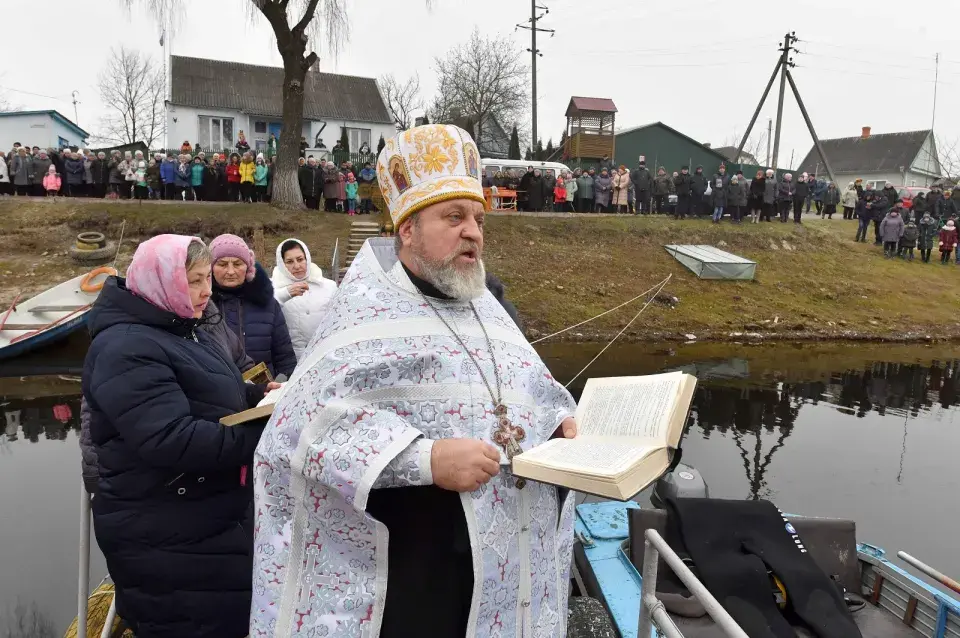 Без сталічнага гламуру: як праходзіць Вадохрышча ў мястэчку за 300 км ад Мінска