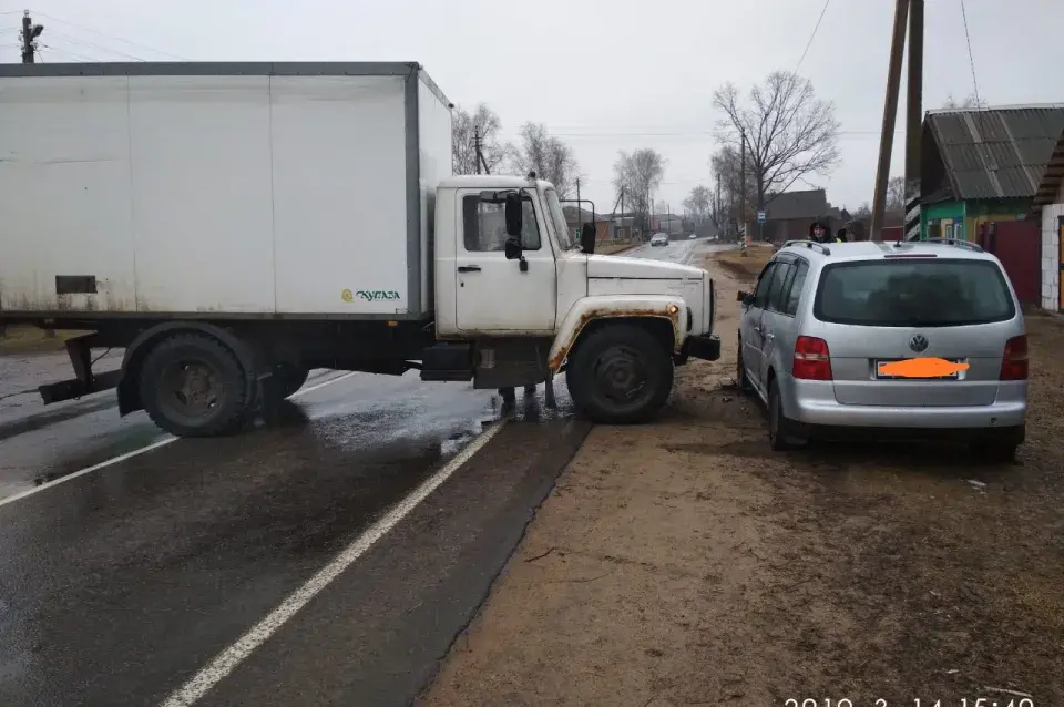 У Быхаўскім раёне грузавік без кіроўцы здзейсніў ДТЗ