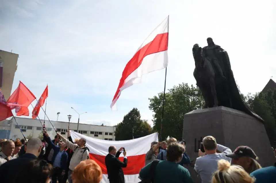 У Лідзе ўрачыста адкрылі помнік Гедыміну