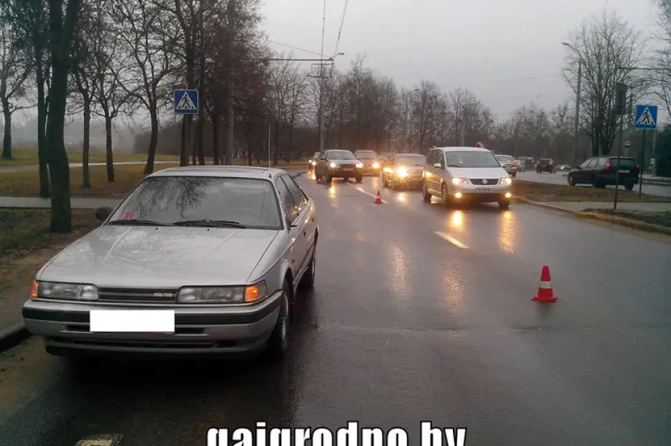 П'яны гродзенец на пешаходным пераходзе збіў маму з дзіцем