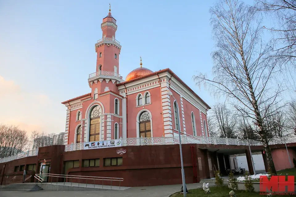 У Мінск прывезлі чашу прарока Мухамада