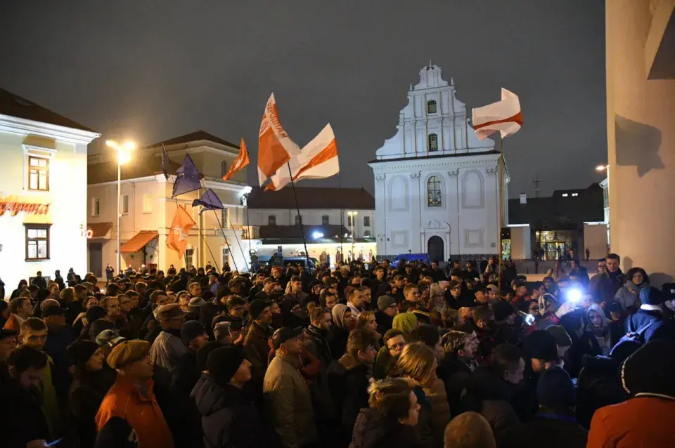 Акцыя на плошчы Свабоды ў Мінску. Фотарэпартаж