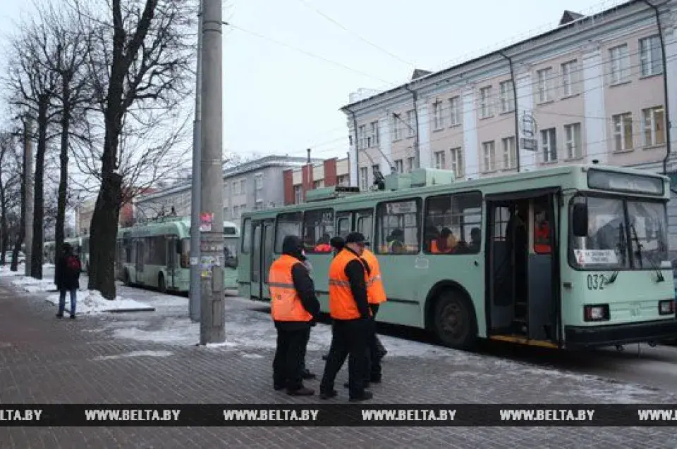 У Магілёве ў "час пік" на паўтары гадзіны спыніліся тралейбусы