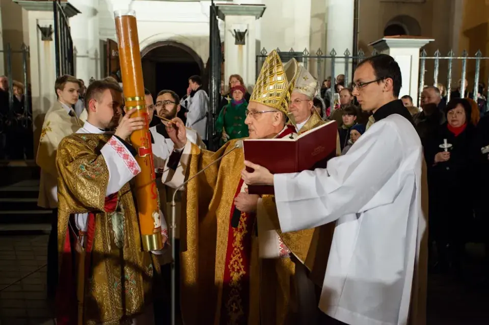 Як святкуюць Вялікдзень праваслаўныя і католікі