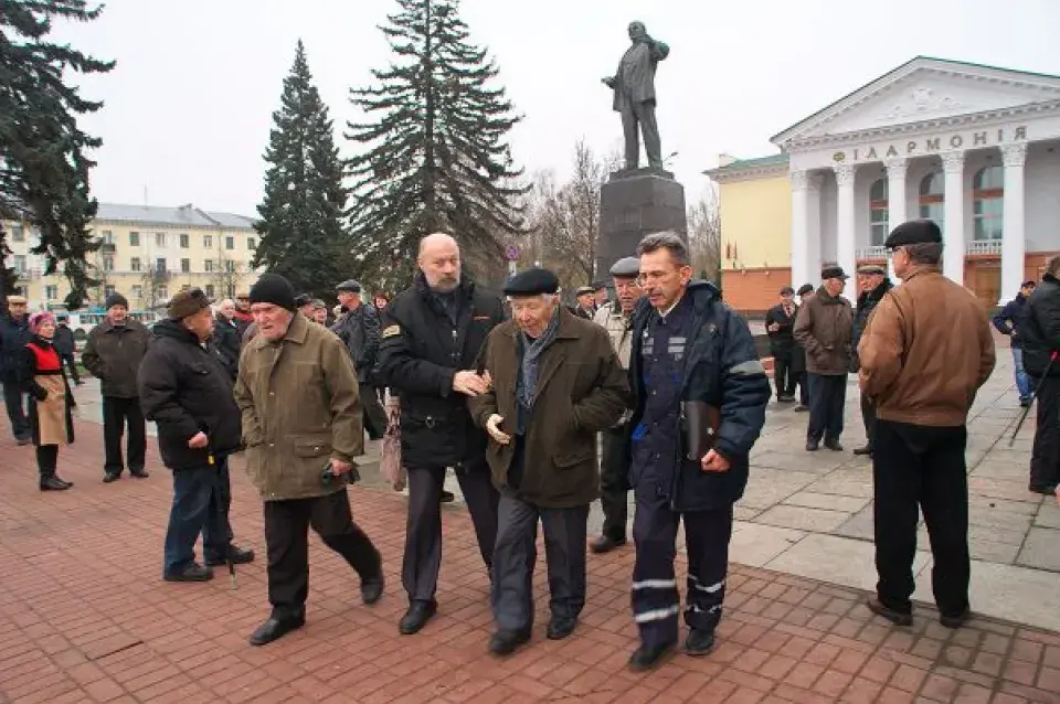 Віцебскі камуніст перажыў сардэчны прыступ каля помніка Леніну