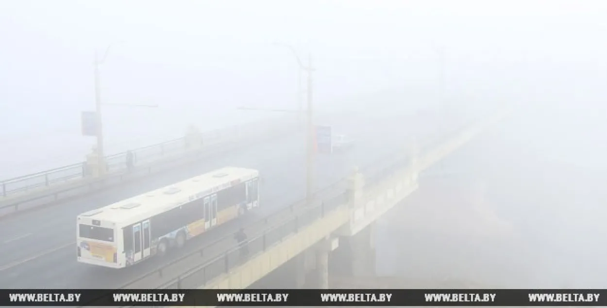 Уначы і раніцай у пятніцу амаль па ўсёй Беларусі чакаецца туман