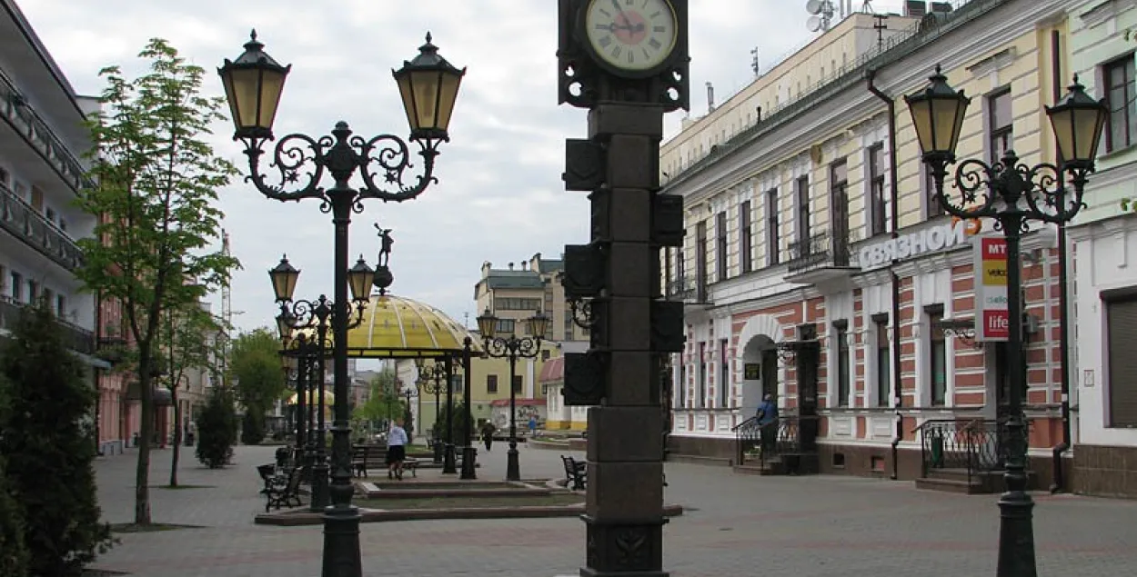 У Брэсце ў мэтах эканоміі на ноч цалкам адключаюць вулічнае асвятленне