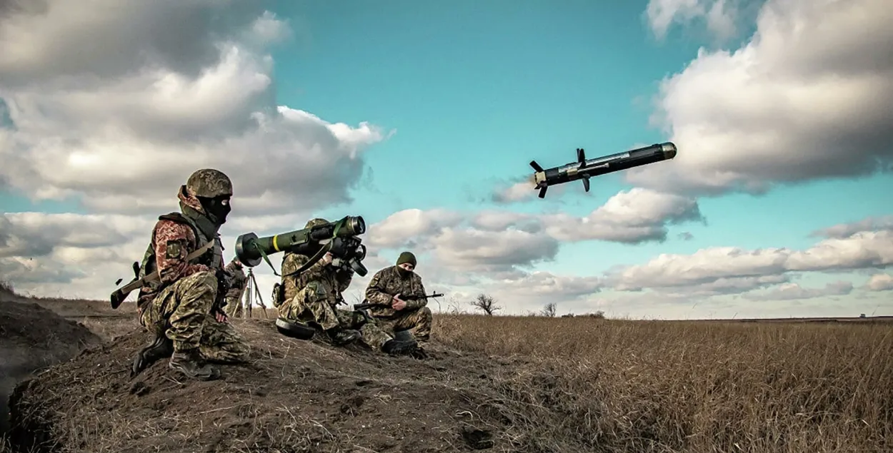 Выпрабаванні Узброенымі сіламі Украіны СТРК Javelin у зоне ААС на Данбасе / прэс-служба Аперацыі аб'яднаных сіл