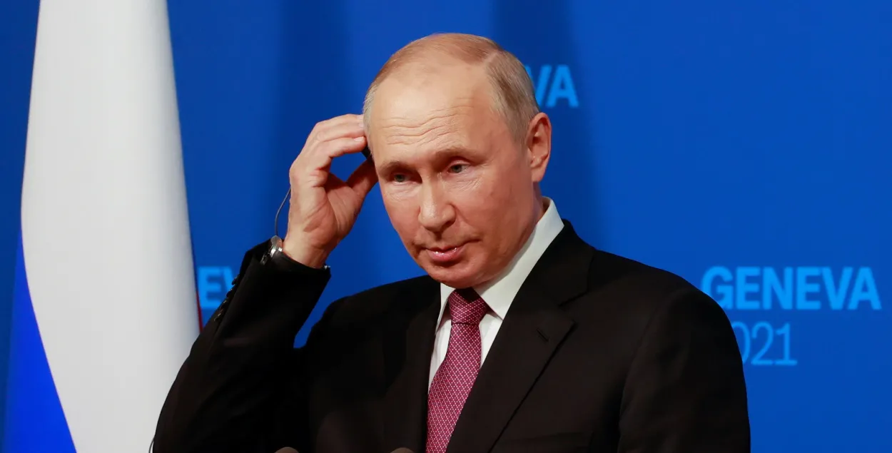 Владимир Путин на пресс-конференции после встречи с президентом США / Reuters​