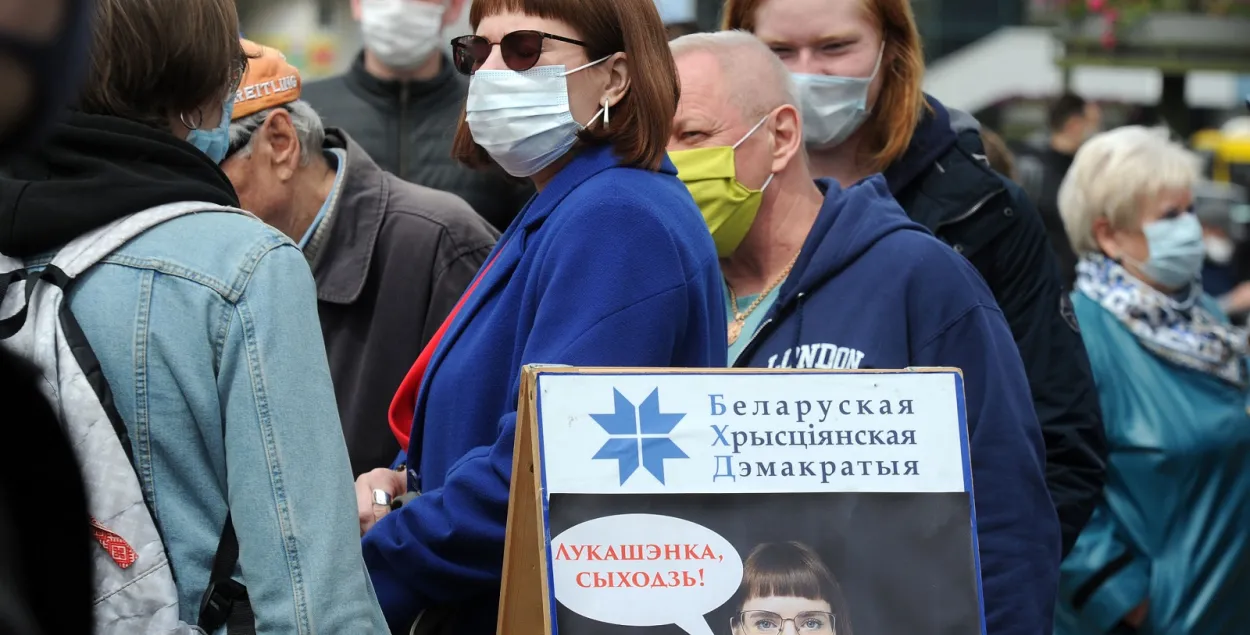 Патэнцыйную кандыдатку ў прэзідэнты папярэдзілі за тое, што яна не тое збірала