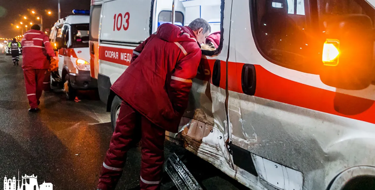 З’явілася відэа з аўтааварыі, у якую ў Гродне трапіла “хуткая”