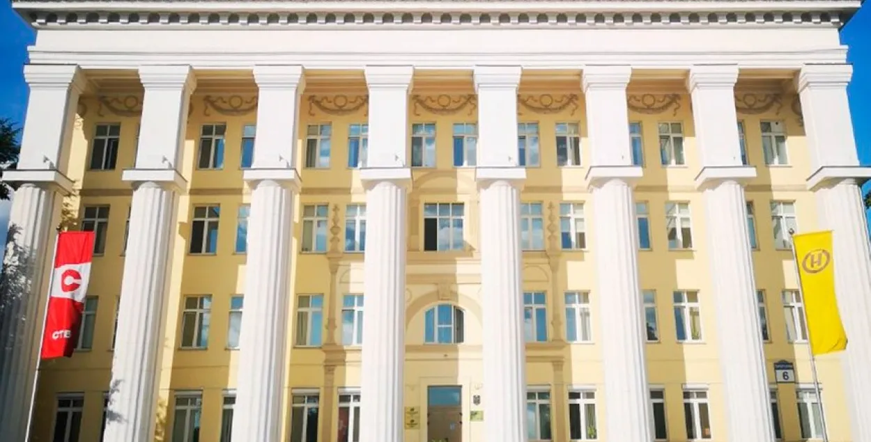 Тэлеканал АНТ адрэагаваў на звароты Ціханоўскай, Калеснікавай і Цапкалы
