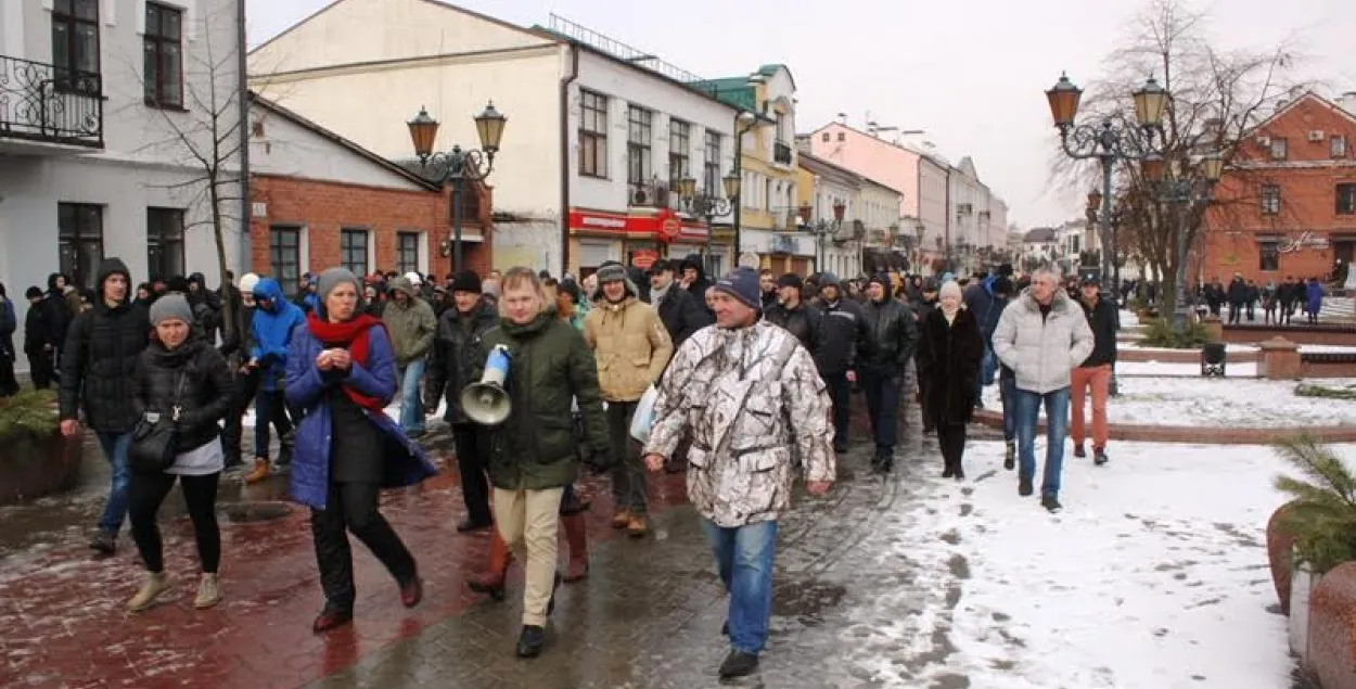 Суд над брэсцкім актывістам Андрэем Шарэндам будзе ў панядзелак