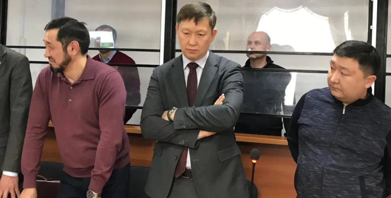 У Казахстане за незаконны гандаль нафтай на 17 гадоў зняволення асуджаны беларус