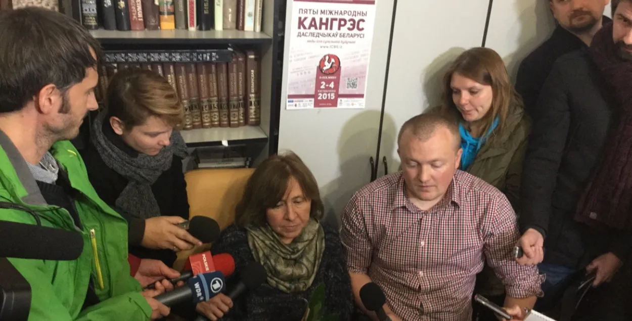 За Нобелеўскую прэмію Святлана Алексіевіч заплаціць 13% падатку 