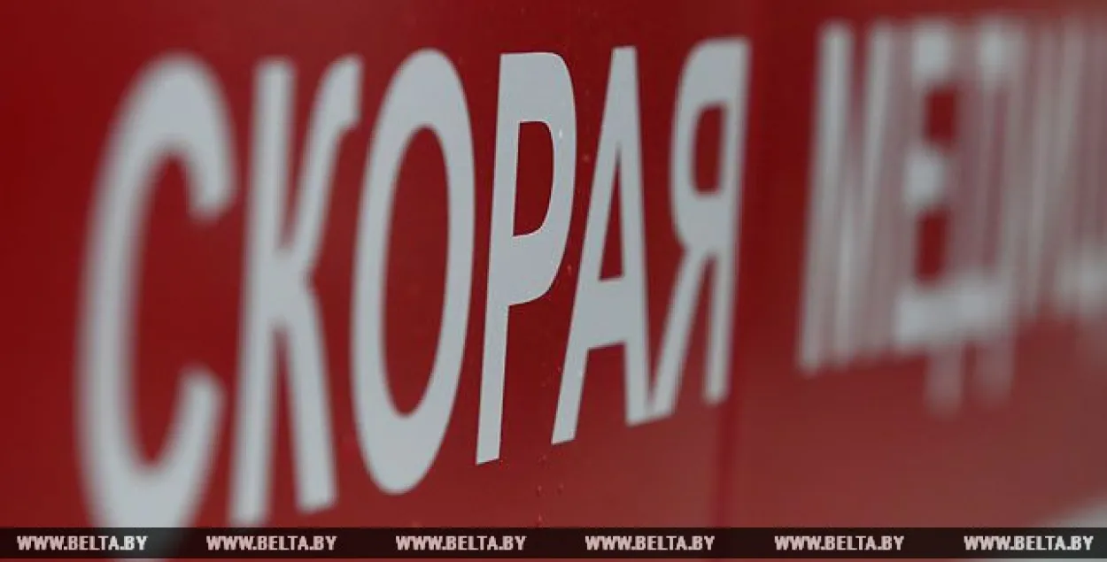 24-гадовы хлопец у Гродне заснуў і вываліўся з акна трэцяга паверху